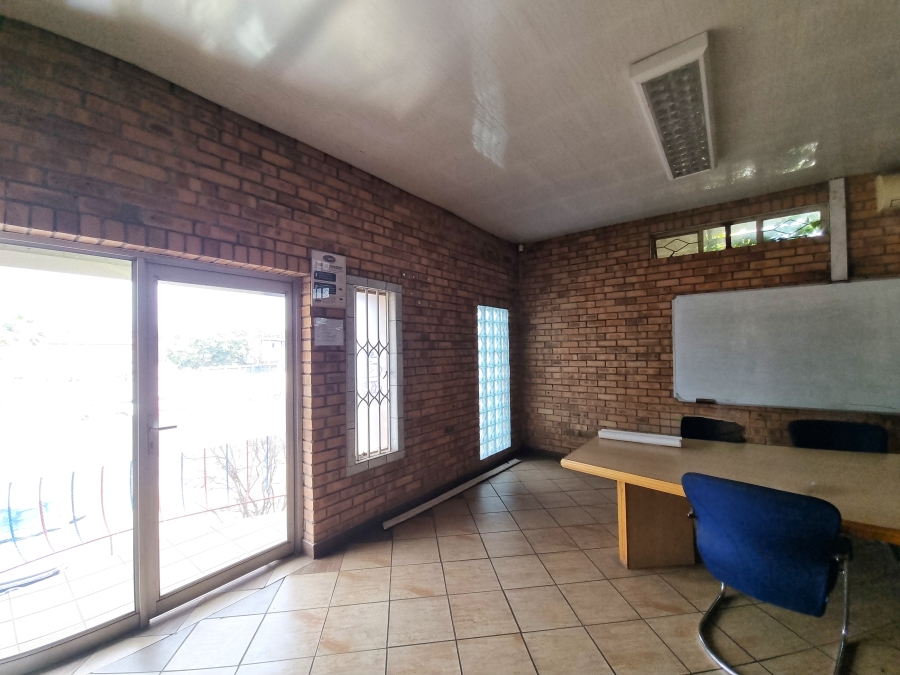 Commercial Property for Sale in Lower Bo-dorp North West